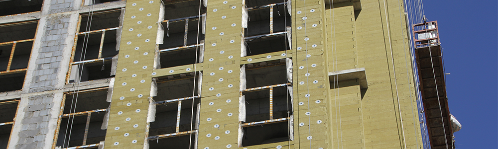 華能中天外墻巖棉板施工現(xiàn)場圖