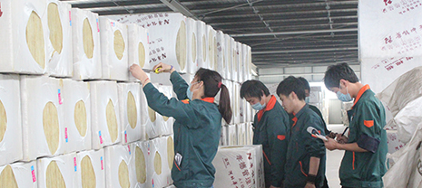 巖棉保溫板—火爆的建筑保溫材料