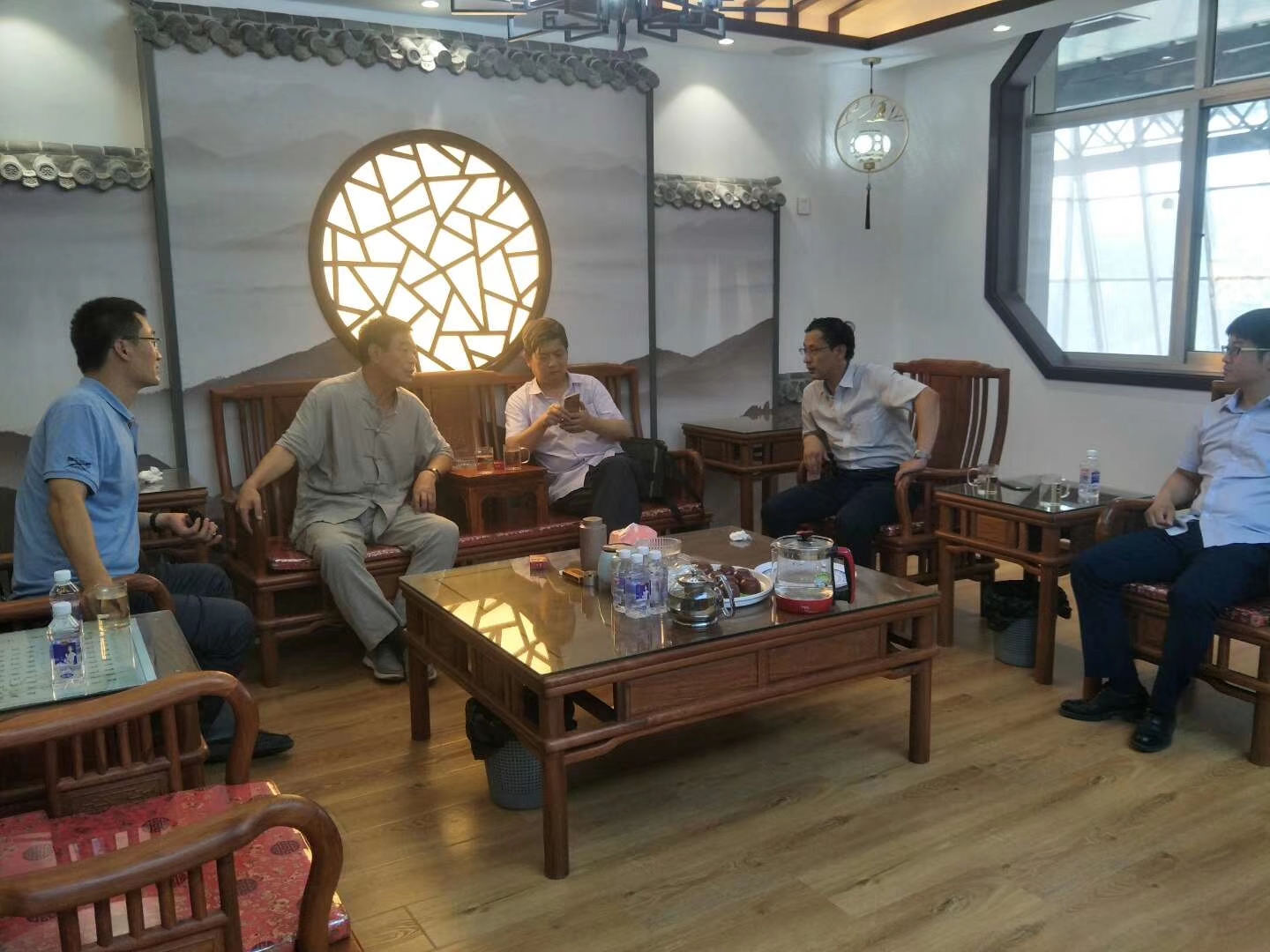 熱烈歡迎中國絕熱節(jié)能材料協(xié)會(huì)一體板分會(huì)秘書長王剛一行蒞臨指導(dǎo)